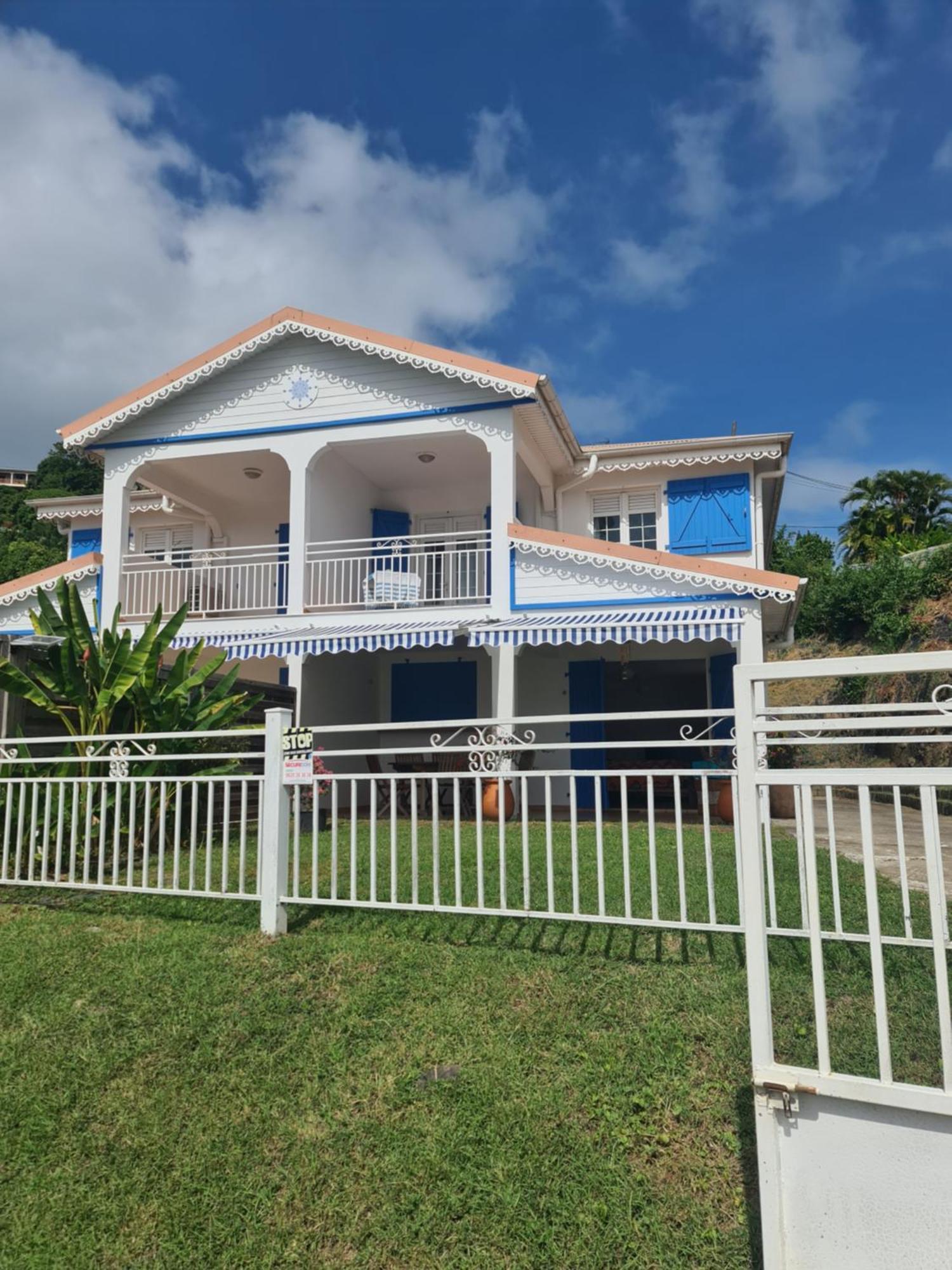 Villa Avec Vue T2 A T5 Duo De La Baie Le Robert Bagian luar foto